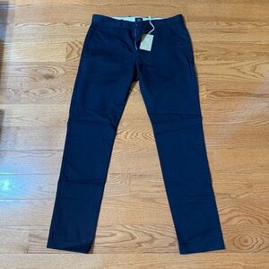 Men’s J.Crew Tech Chino 484 Slim Stretch Navy Pants - Size 31 x 32